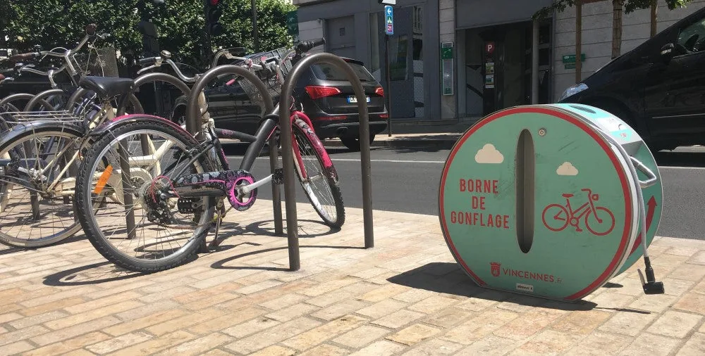 borne gonflage gratuite vélo trottinette pneu ville