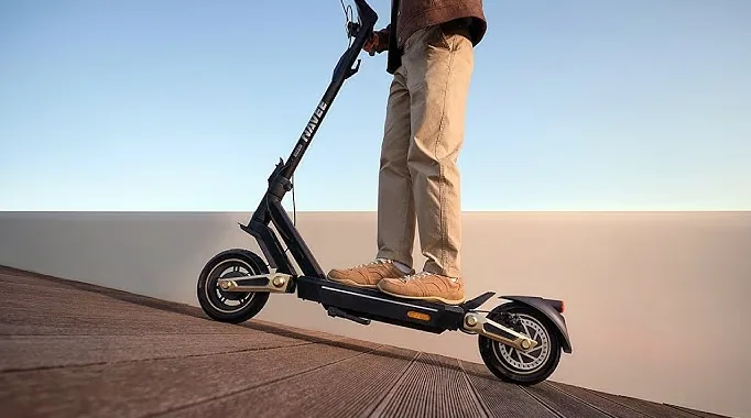 trottinette électrique Navee confortable et puissante