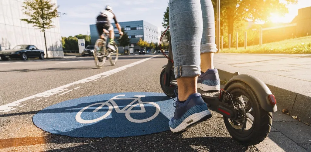 trottinette électrique xiaomi piste cyclable