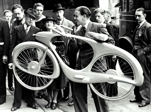 invention du premier vélo électrique