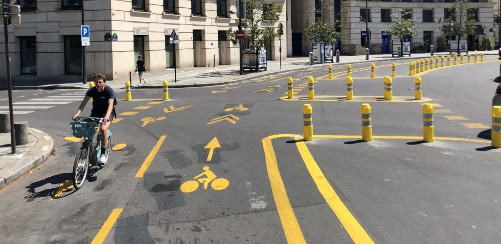 place de catalogne paris montparnasse rond point protégé vélo