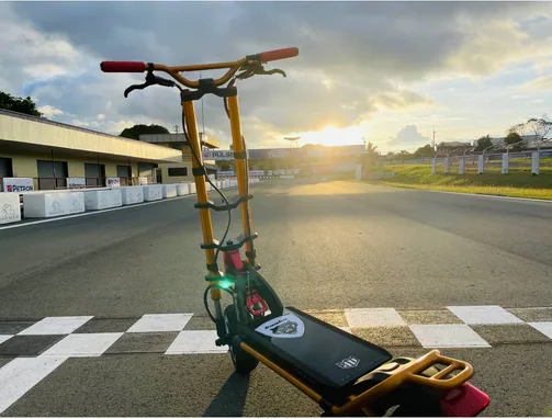 trottinettes électriques tout terrain puissante