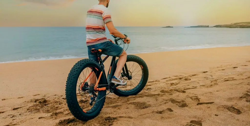 vélo électrique et cadebce de pédalage