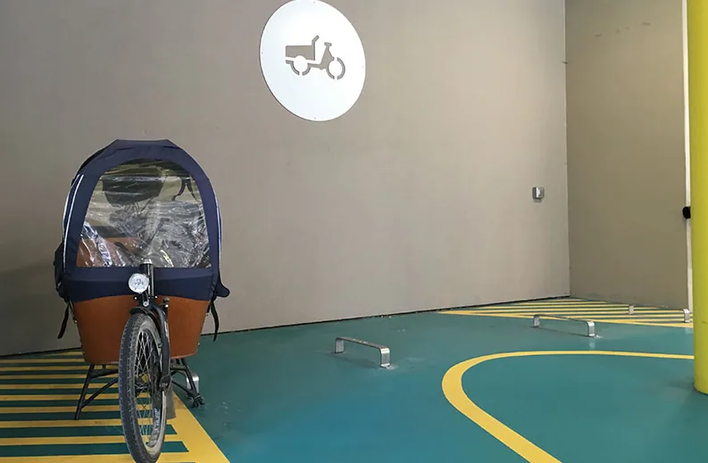stationnement vélo électrique cargo