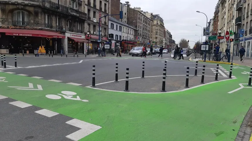 carrefour protege hollandais piste cyclable pantin seine saint denis