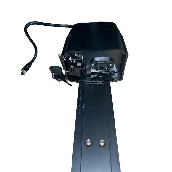 Rack Batterie avec 2 clés pour Vélo Électrique Garrett Miller Z et CIty